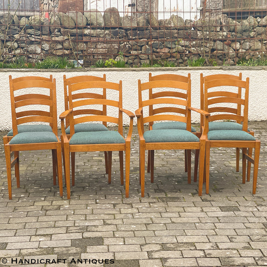 Set of 8 Arts & Crafts Cotswold School English Oak Chairs