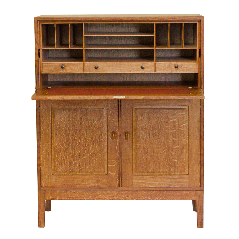 Arts & Crafts Furniture by Edward Barnsley and Apprentices