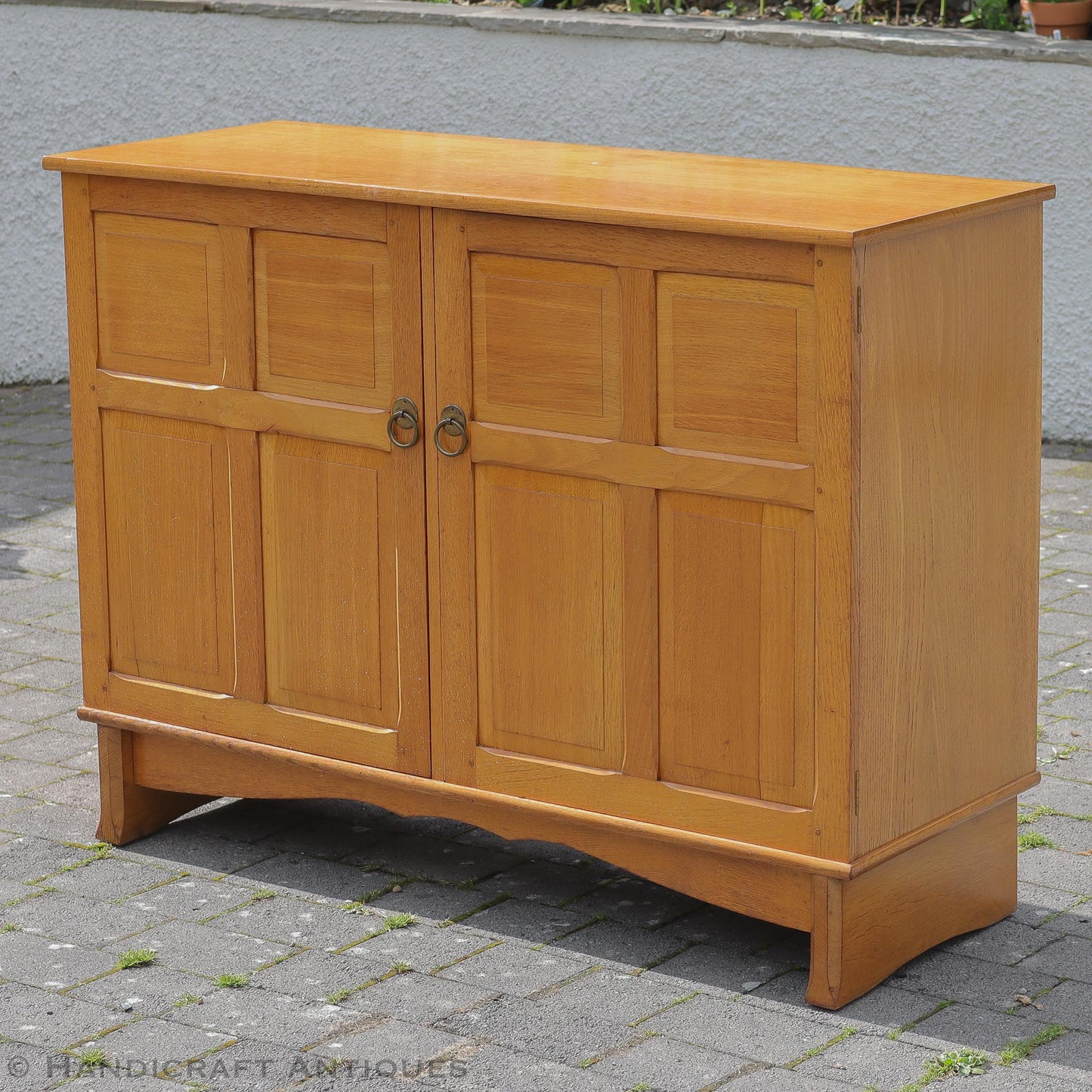 Heal and Co [Ambrose Heal] Arts & Crafts Cotswold School English Oak Sideboard c. 1930.