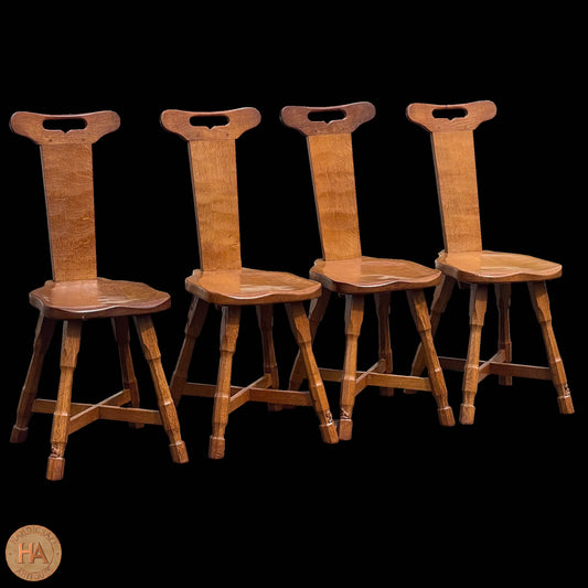 4 Don 'Foxman' Craven (Ex-Mouseman) Arts & Crafts Yorkshire School Oak Chairs