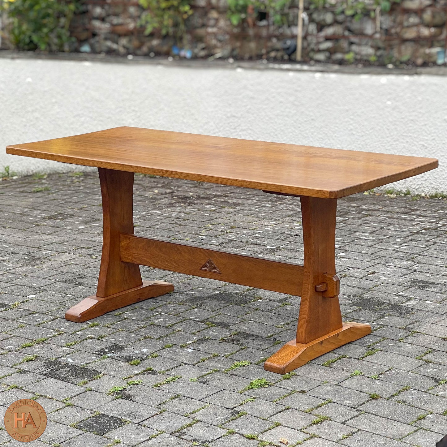 Robert 'Kingpost' Ingham Arts & Crafts Yorkshire School English Oak Dining Table c. 1970.