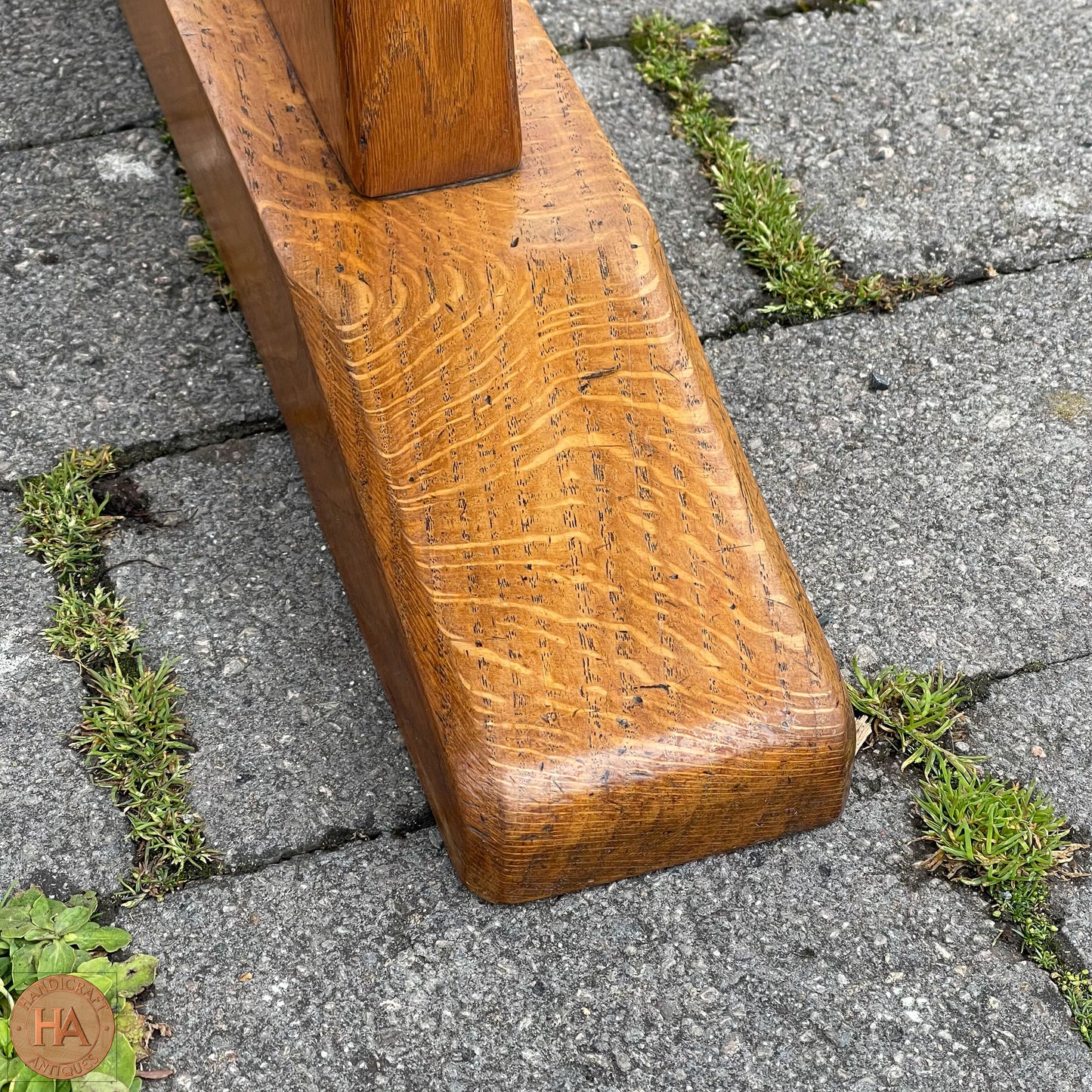 Robert 'Kingpost' Ingham Arts & Crafts Yorkshire School English Oak Dining Table c. 1970.