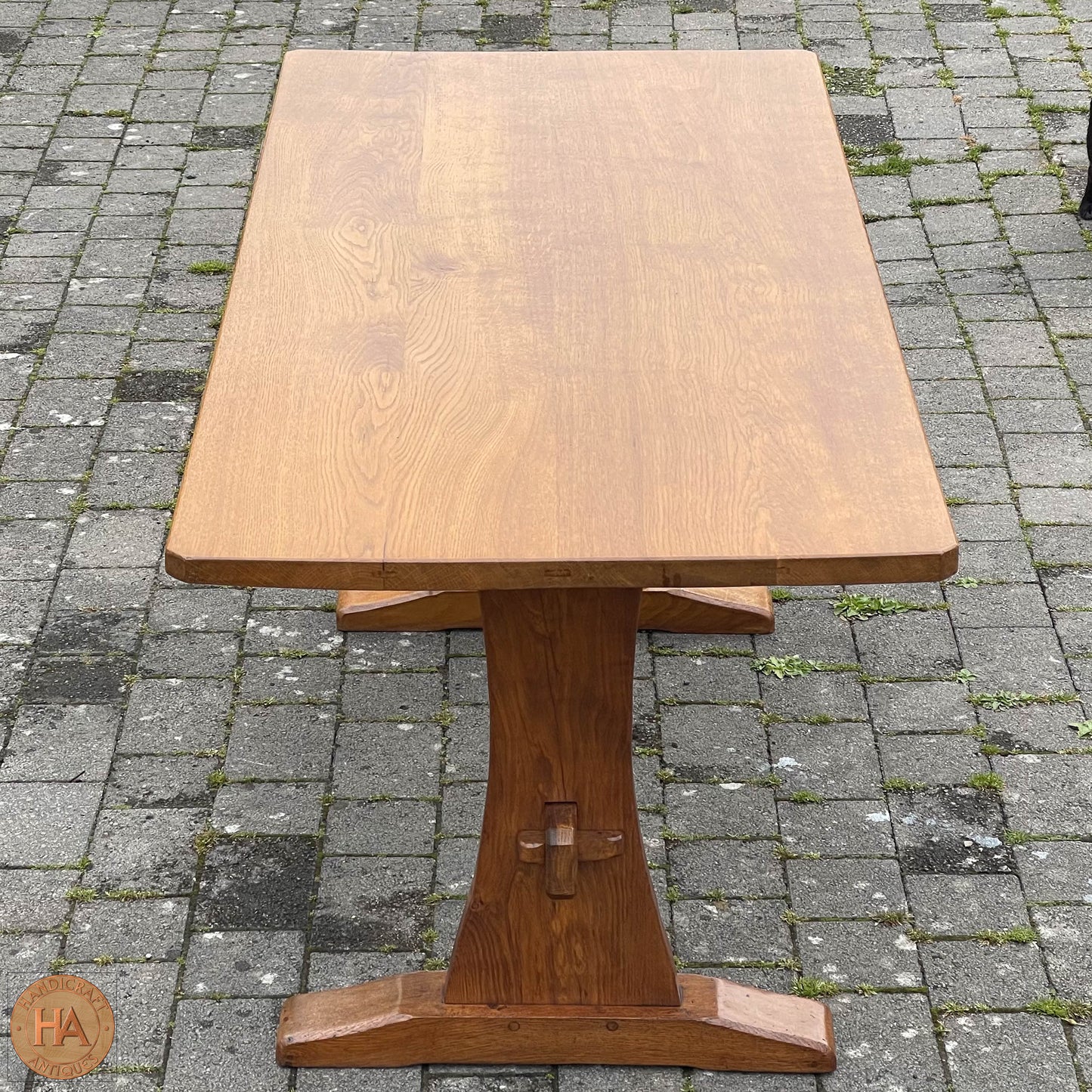 Robert 'Kingpost' Ingham Arts & Crafts Yorkshire School English Oak Dining Table c. 1970.