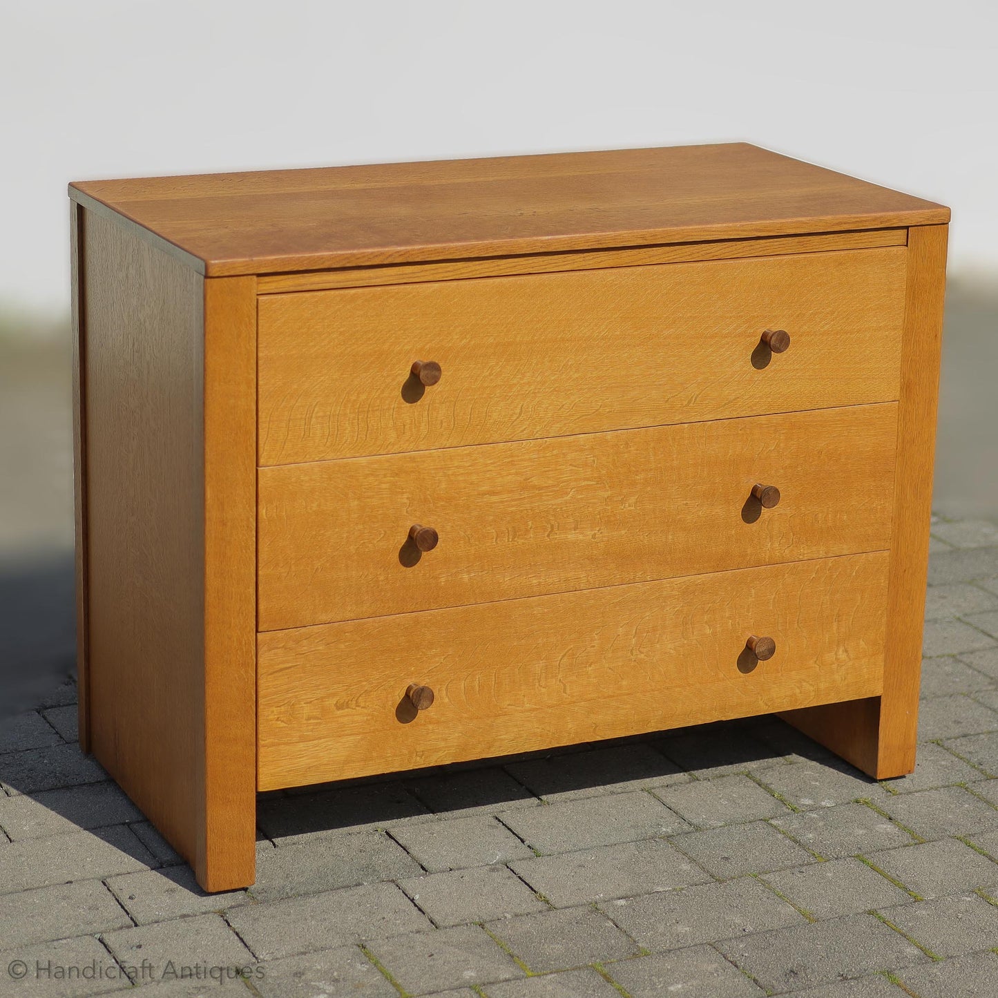 Gordon Russell Arts & Crafts Cotswold School English Oak Chest of Drawers c. 1935