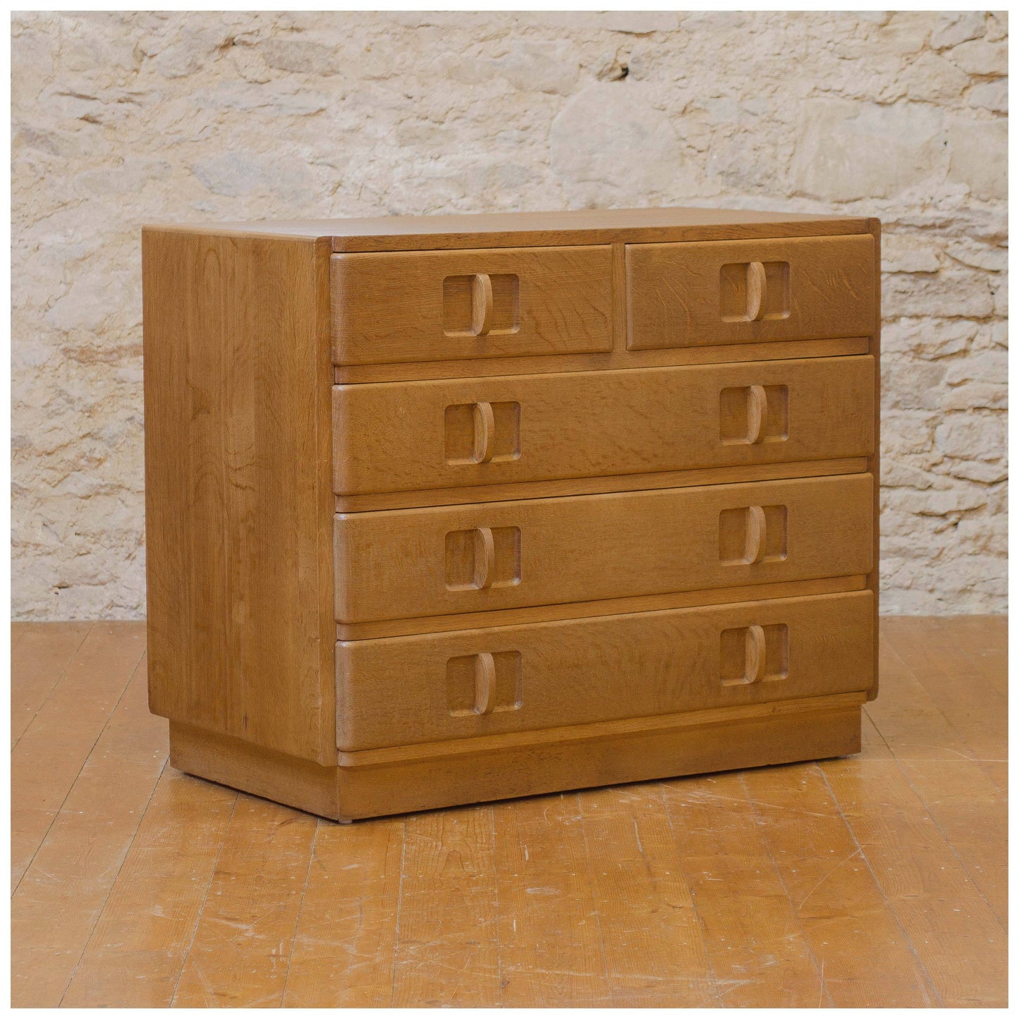 Gordon Russell Arts & Crafts Cotswold School 'Ilmington' Oak Chest of Drawers