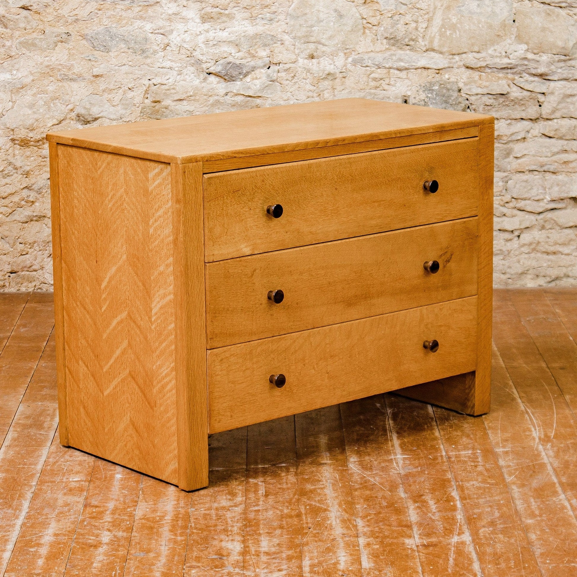 Gordon Russell Arts & Crafts Cotswold School English Oak Chest of Drawers c. 1935